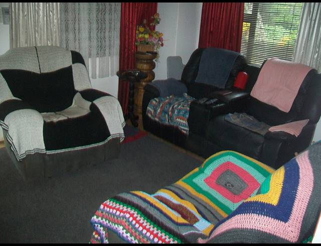 3 BEDROOM FREESTANDING FOR SALE IN PALM BEACH